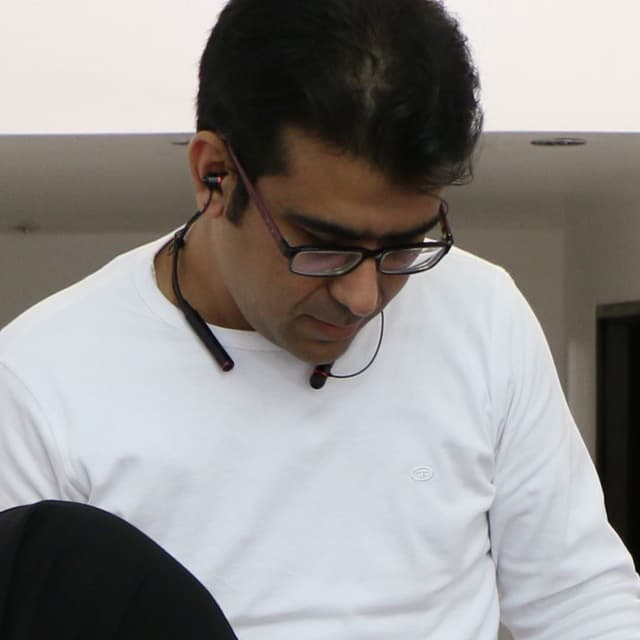 مهندس شهاب خورشید